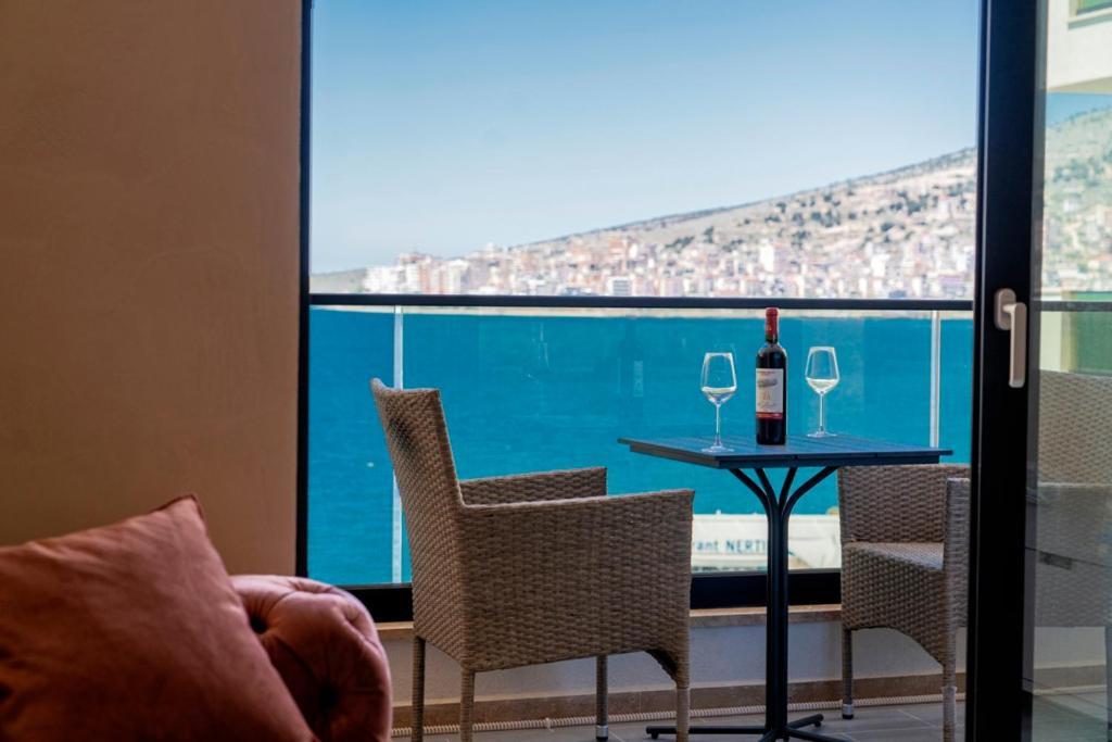 Deluxe Apartment-Swimming Pool Саранда Экстерьер фото